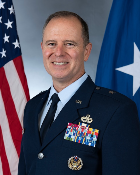 This is the official portrait of retired Brig. Gen. Eric Froehlich.