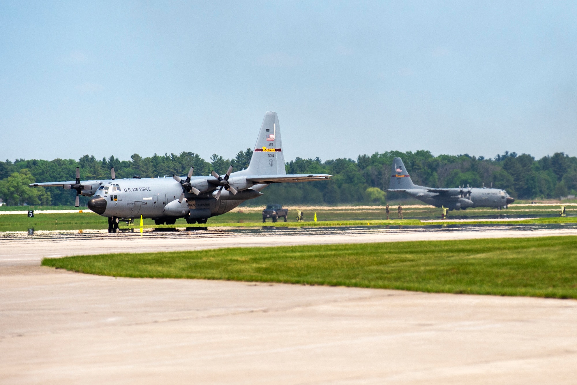 U.S. Air Force C-130 Hercules from the 133rd Airlift Wing transports Airmen and cargo as part of a first-of-its-kind wing-wide Agile Combat Employment (ACE) exercise, Volk Field, Wisc., June 11, 2022.