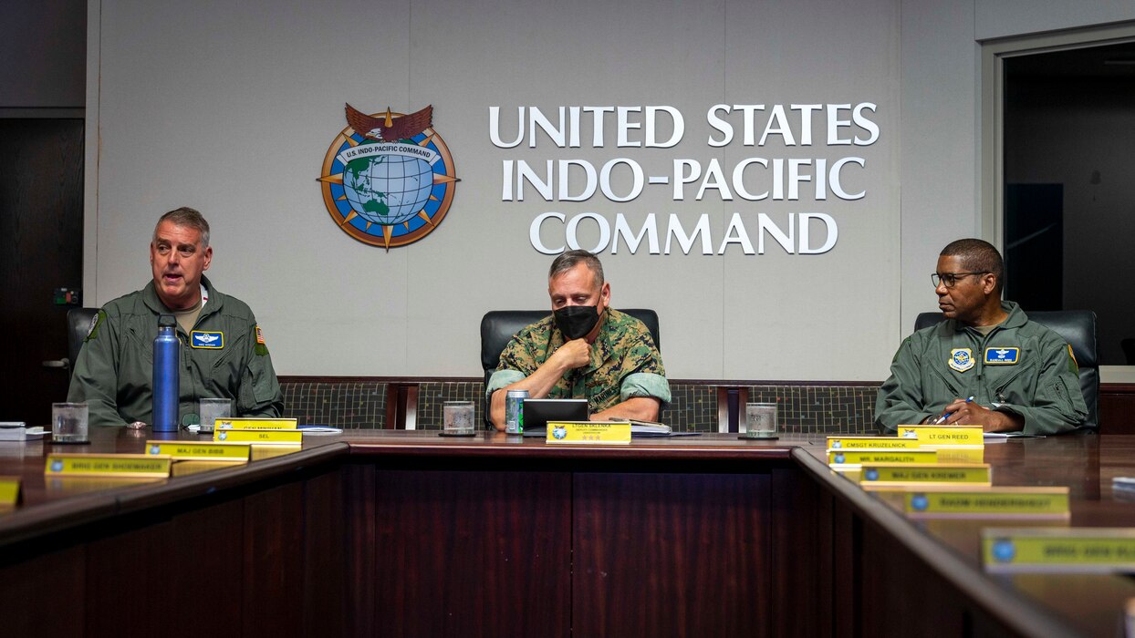 CAMP H.M. SMITH, Hawaii (June 23, 2022) Gen. Michael Minihan, Commander of Air Mobility Command, left, and Lt. Gen. Stephen D. Sklenka, Deputy Commander of U.S. Indo-Pacific Command, pose for a photo during a meeting at USINDOPACOM headquarters. AMC leaders met with USINDOPACOM as well as their Pacific Air Forces counterparts to present a road map for readying Mobility Air Forces for Agile Combat Employment in the Indo-Pacific theater. (U.S. Navy photo by Mass Communication Specialist 1st Class Anthony J. Rivera)
