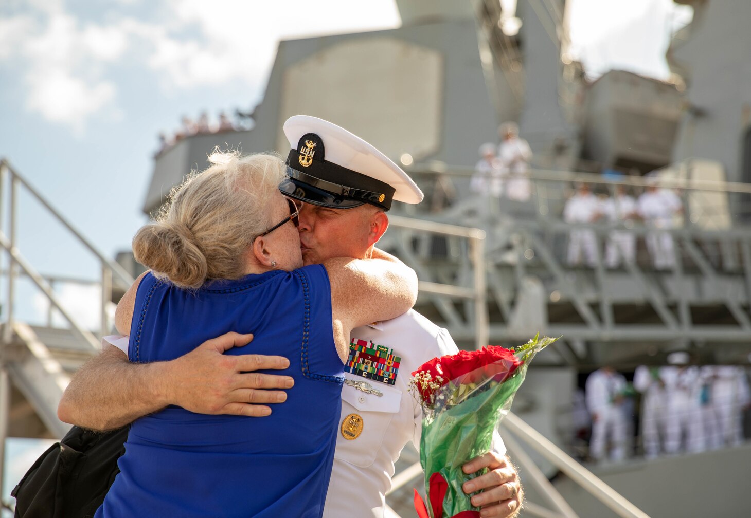 USS Jason Dunham (DDG 109) returns to homeport at Mayport, Fla.