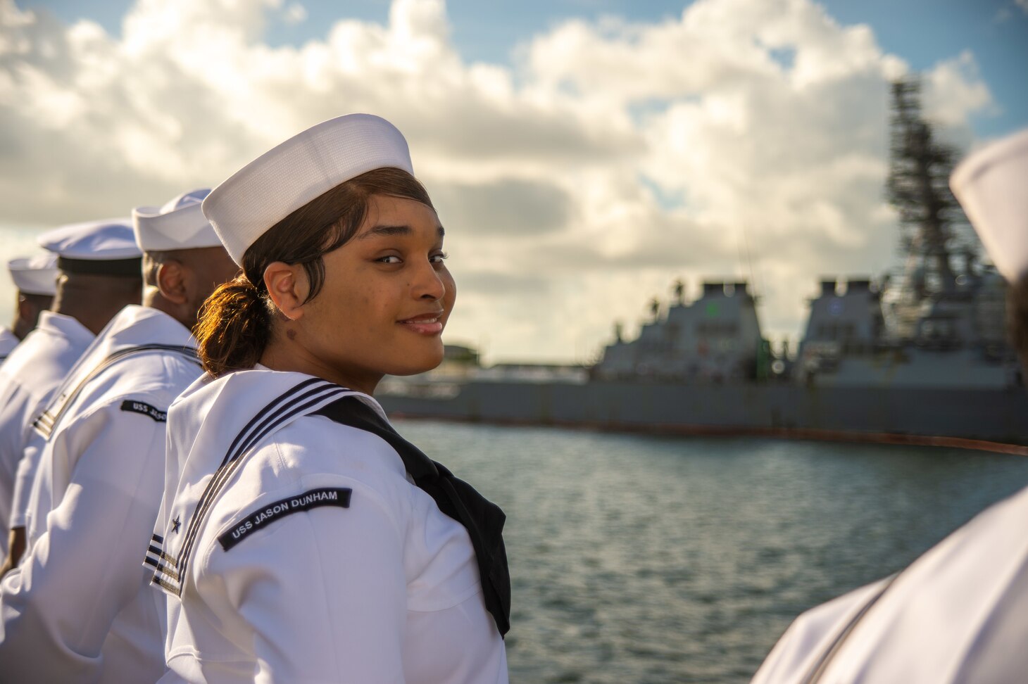 USS Jason Dunham (DDG 109) returns to homeport at Mayport, Fla.