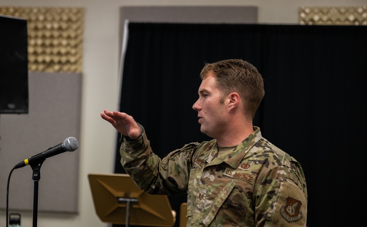 Tech. Sgt. Nicholas Ciardelli, U.S. Air Force Band of the Pacific bandsman, discusses his daily practice techniques during a virtual subject matter expert exchange with the Philippine Air Force Band, June 22, 2022. More than 75 people attended the SMEE with a few members being from the U.S. Band of the Golden West out of Travis Air Force Base. They were in attendance to augment on instruments the U.S. Air Force Band of the Pacific doesn’t have such as the trombone, flute, French horn, etc. (U.S. Air Force photo by Tech. Sgt. Hailey Haux)