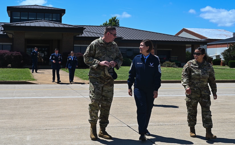 CMSAF JoAnne S. Bass visits JBLE