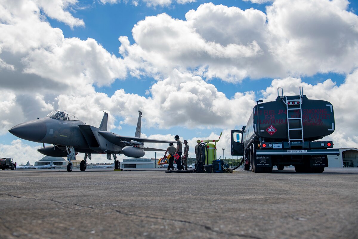 Airmen from the 18th Logistics Readiness Squadron hot pit refuel a F-15C Eagle with the Versatile Integrating Partner Equipment Refueling (VIPER) kit