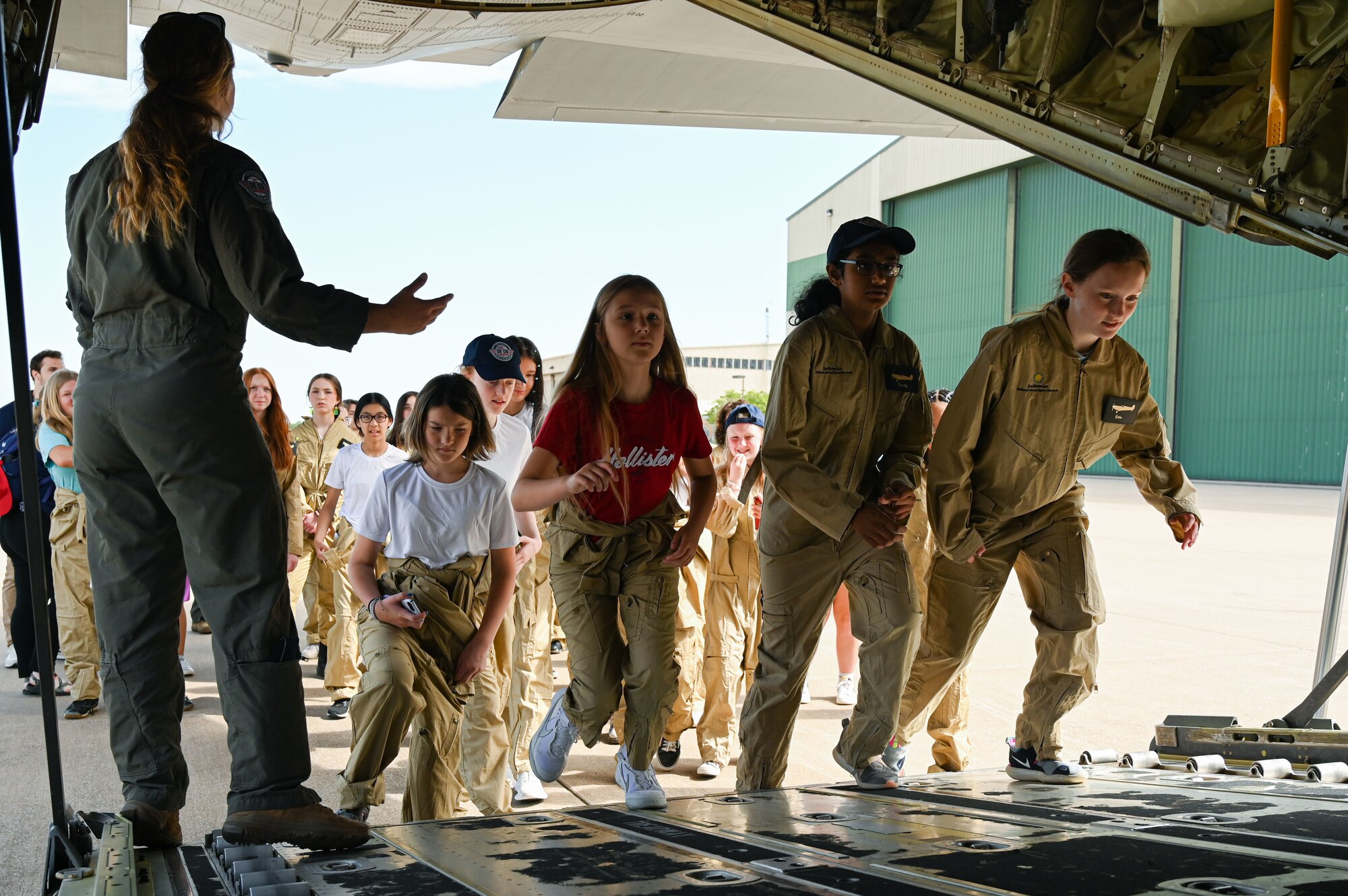 Students tour a C-130J Super Hercules.