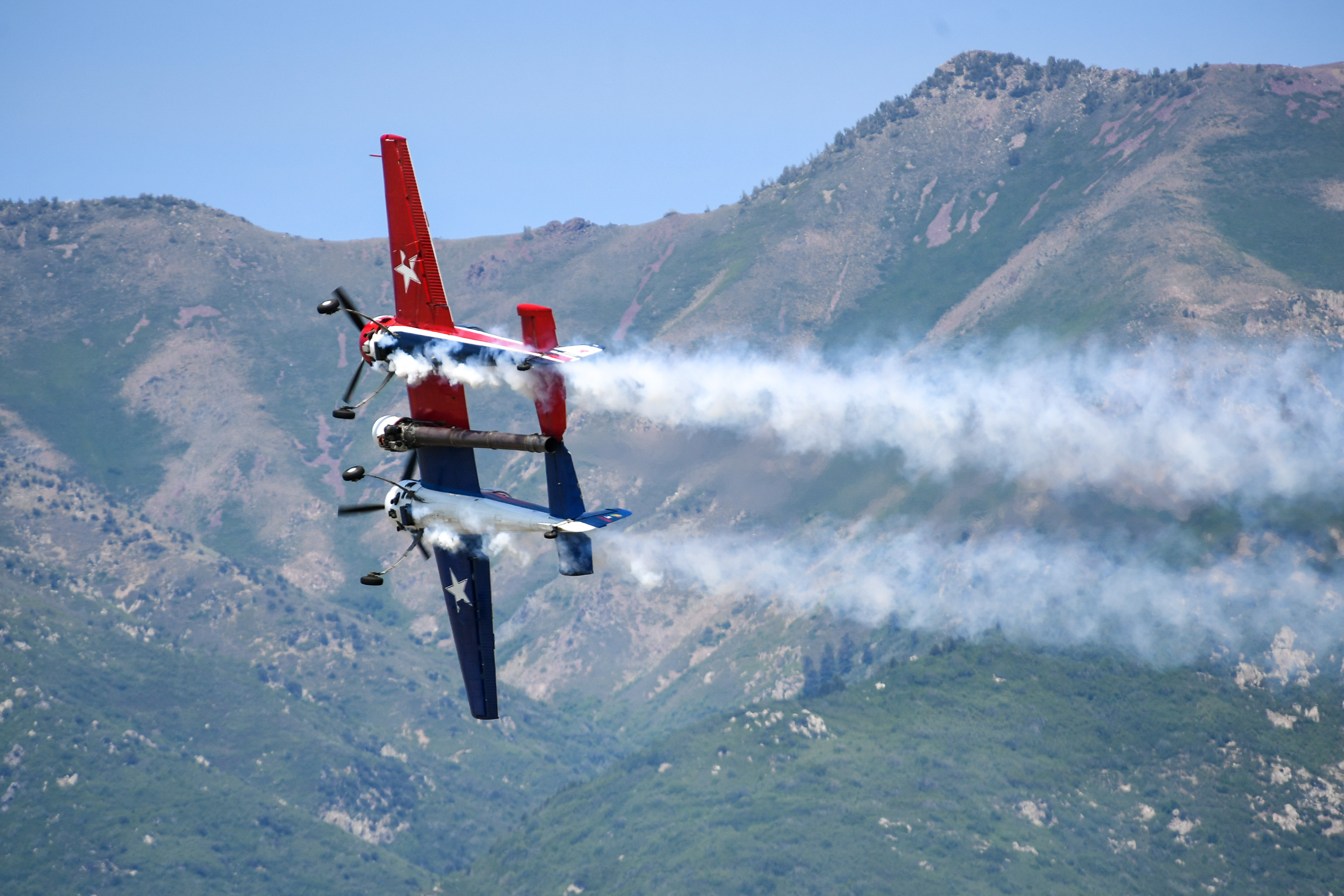 Hill Air Show thrills huge crowds > Hill Air Force Base > Article Display