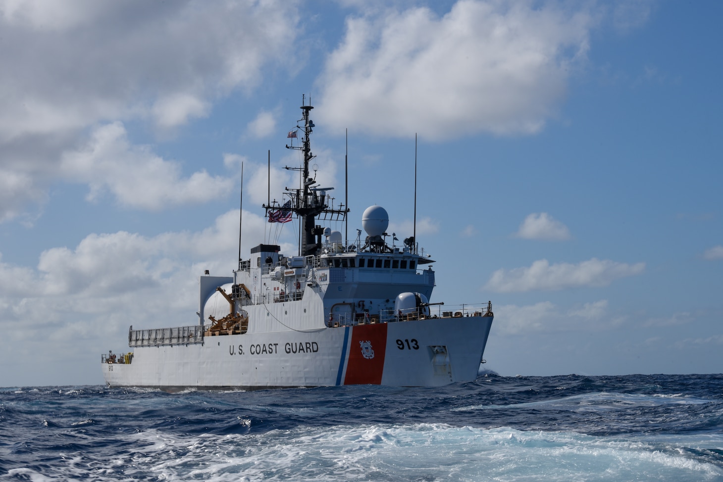 The Famous-class medium endurance cutter USCGC Mohawk (WMEC 913)