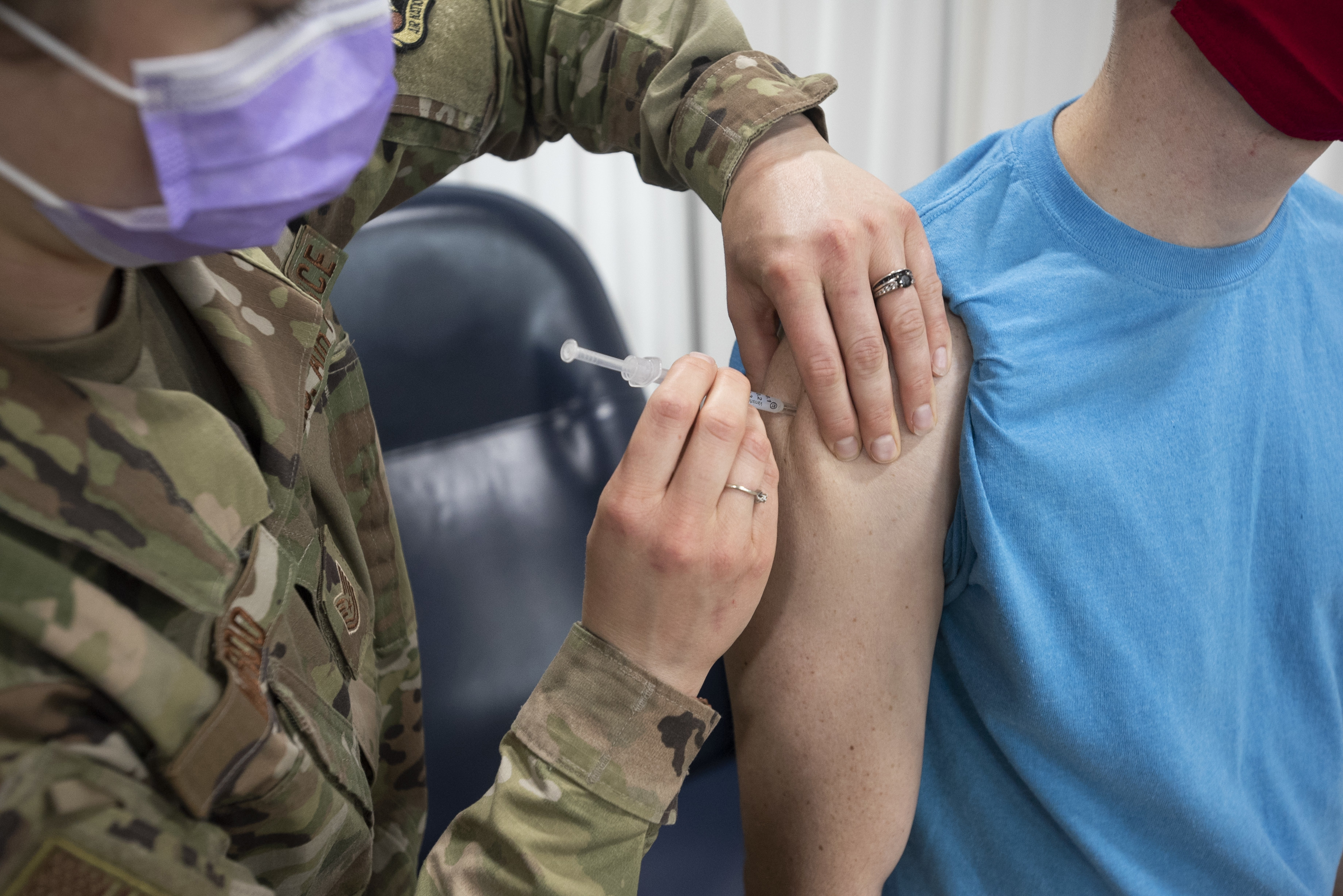 National Guard members support medical facilities as COVID-19