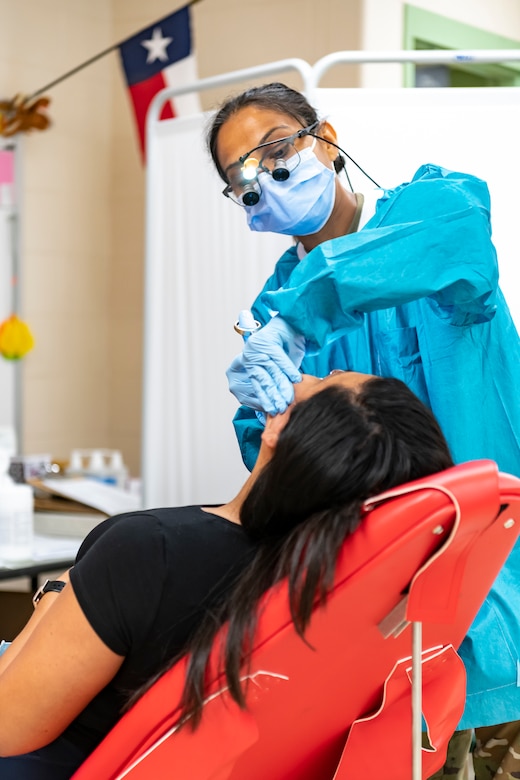 994th Dental Company delivers no-cost dental care to 1,500 people in Nueces County, Texas, as part of IRT