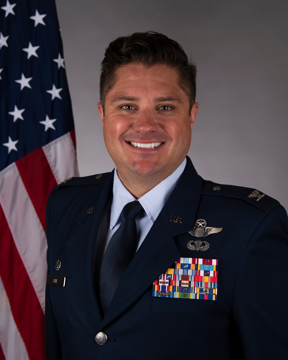Air Force Official photo