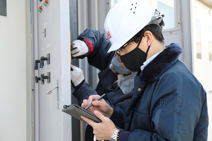 Local-national Employee at Sagami Depot Considers Job as Engineer Technician ‘His Calling’