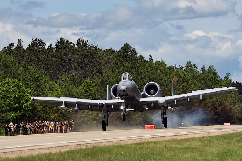 An A-10 Thunderbolt II from the 107th Fighter Squadron, 127th Wing, Michigan Air National Guard, lands and takes off from a highway during Northern Agility-1 22 in the Upper Peninsula of Michigan June 29, 2022.