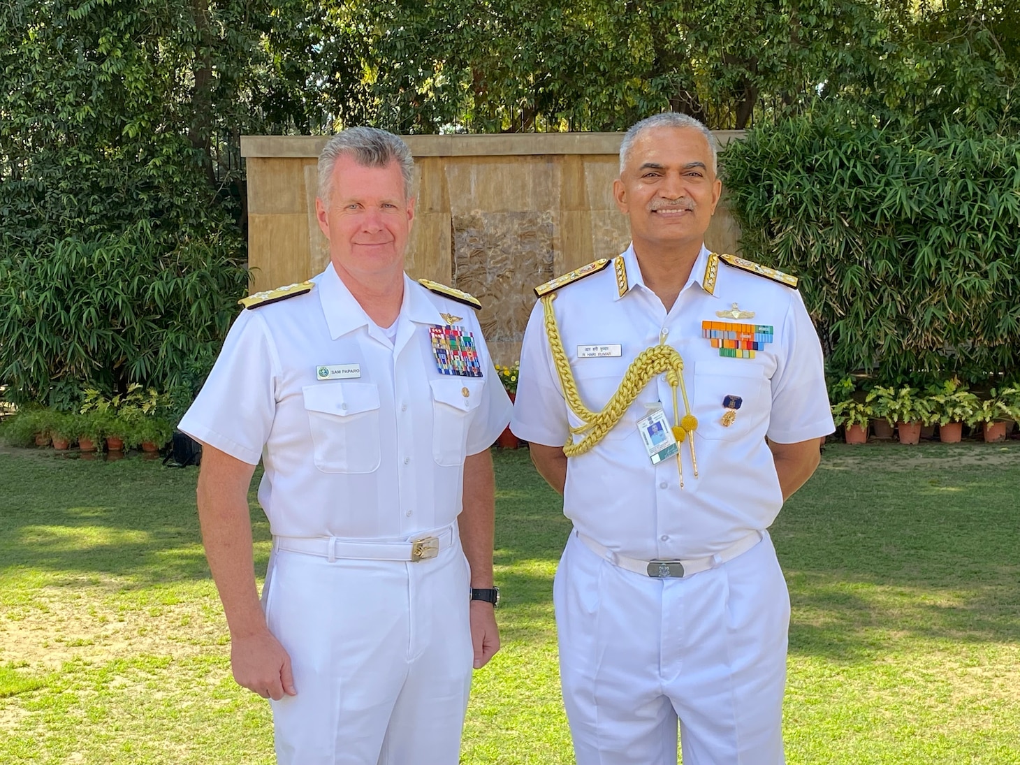 Adm. Samuel Paparo, commander, U.S. Pacific Fleet, meets with Indian Navy Chief of Staff Adm. R. Hari Kumar.