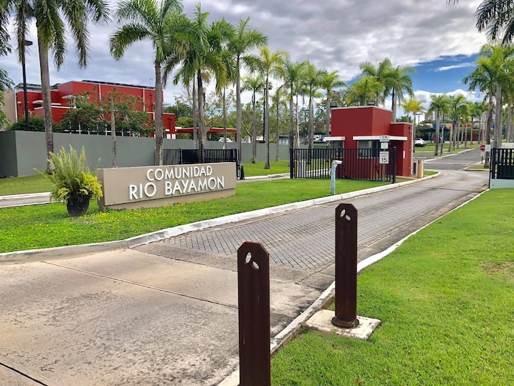 Entrance to Rio Bayamon Housing
