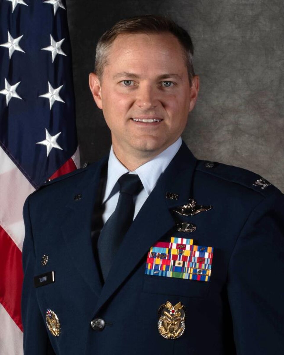 Official Air Force photo