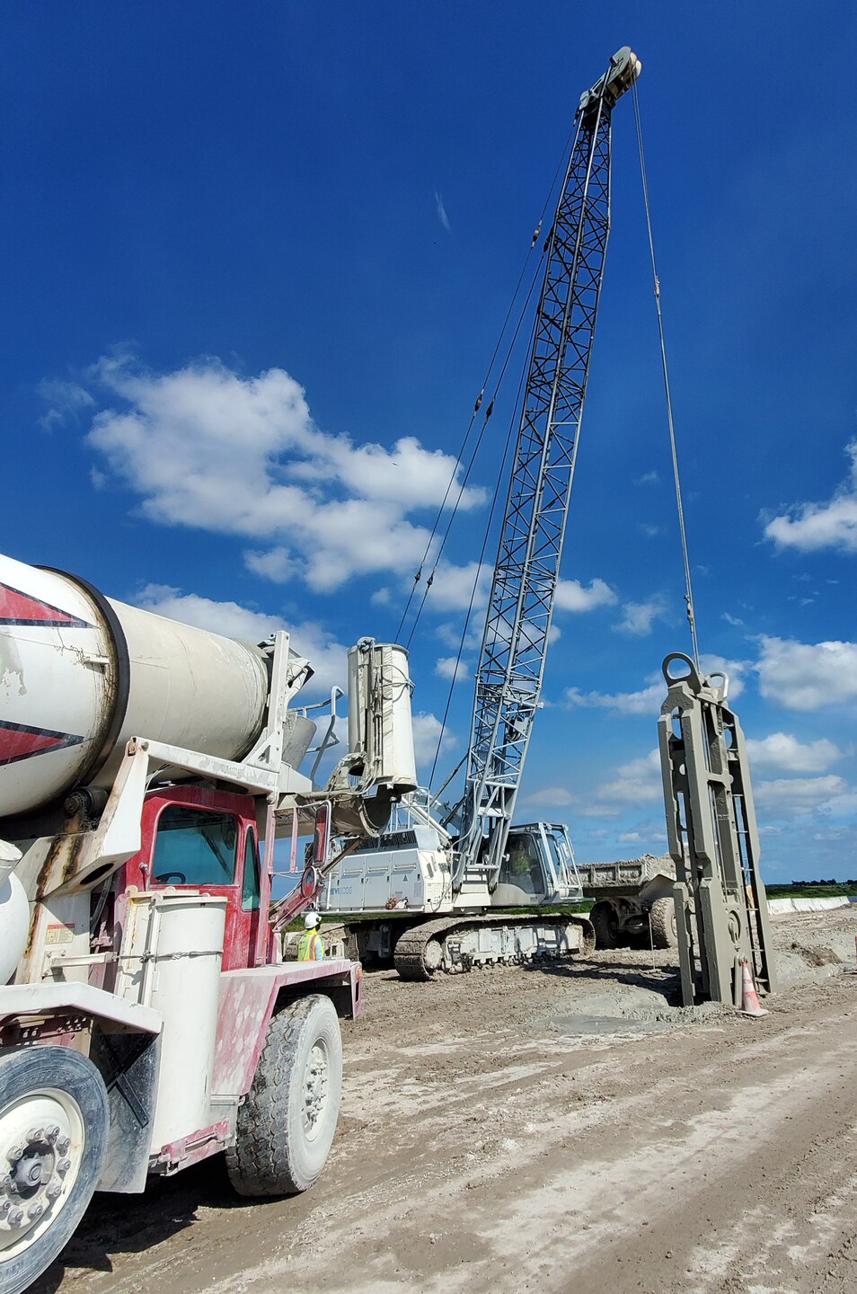 Contractors work to build a cutoff wall deep in the Herbert Hoover Dike, improving the safety of the people who live and work near Lake Okeechobee.