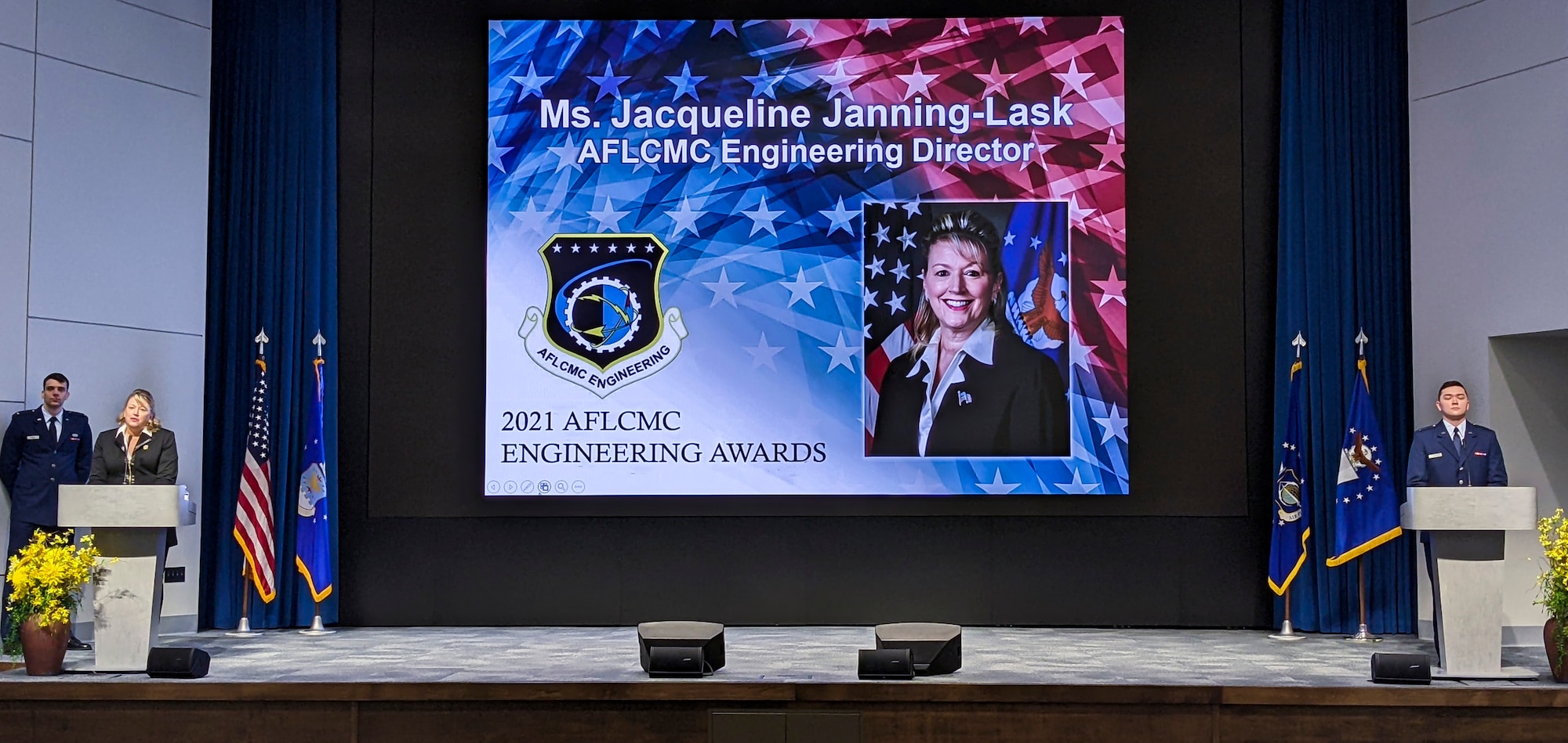 A photo of the Air Force Life Cycle Management Center’s Director of Engineering and Technical Management Services Jacqueline Janning-Lask giving her remarks during the directorate's annual award ceremony.