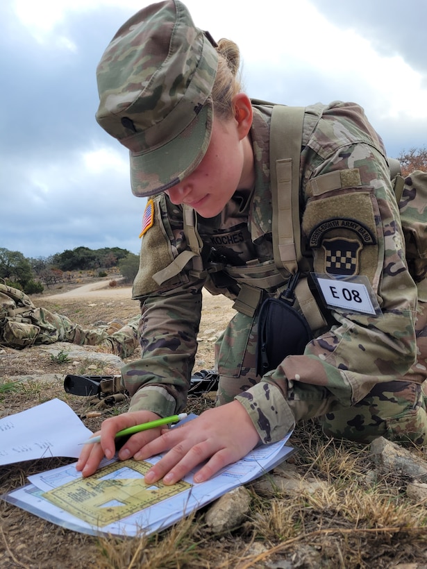 Army Reserve Soldier sets example at Best Warrior Competition