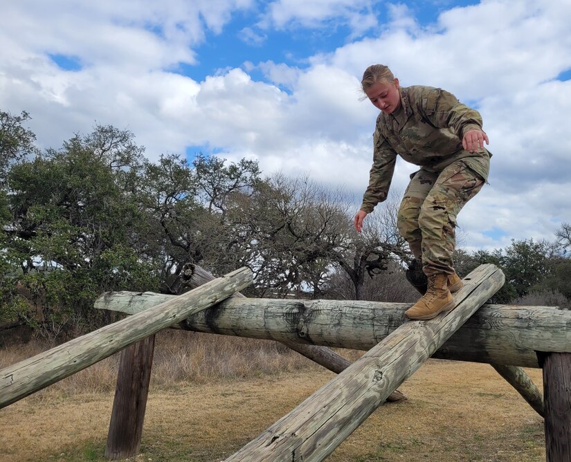 Army Reserve Soldier sets example at Best Warrior Competition