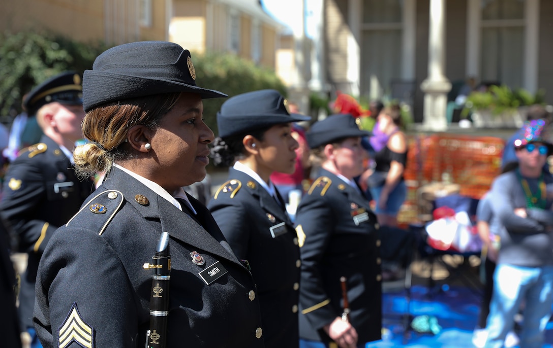 313th Army Band performed in Mardi Gras 2022 parade