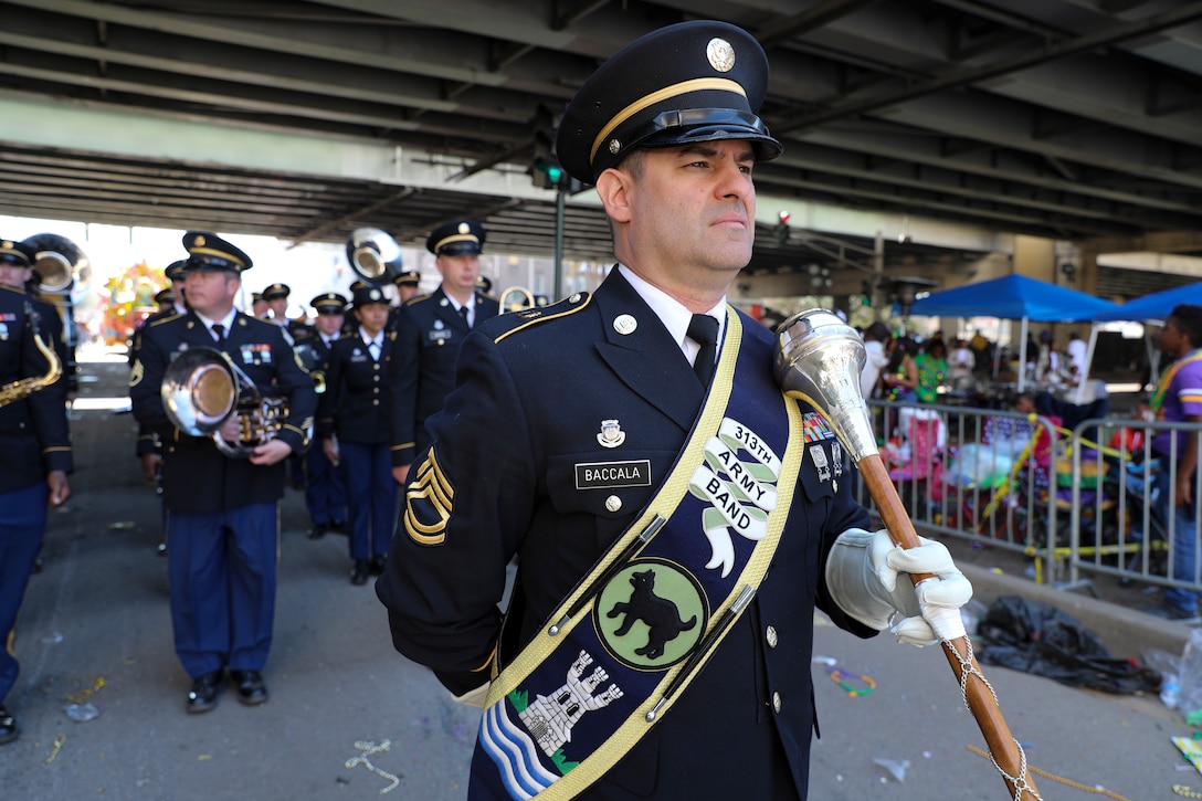 313th Army Band performed in Mardi Gras 2022 parade