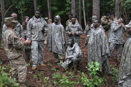 Saber Soldiers demonstrate superior scouting skills during annual training