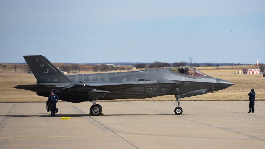 Transient aircraft at Sheppard AFB