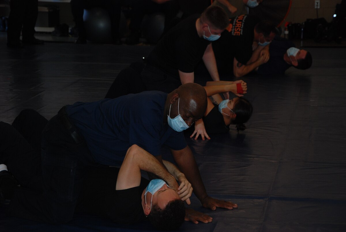 Photo of officers in training during a POST accredited training.