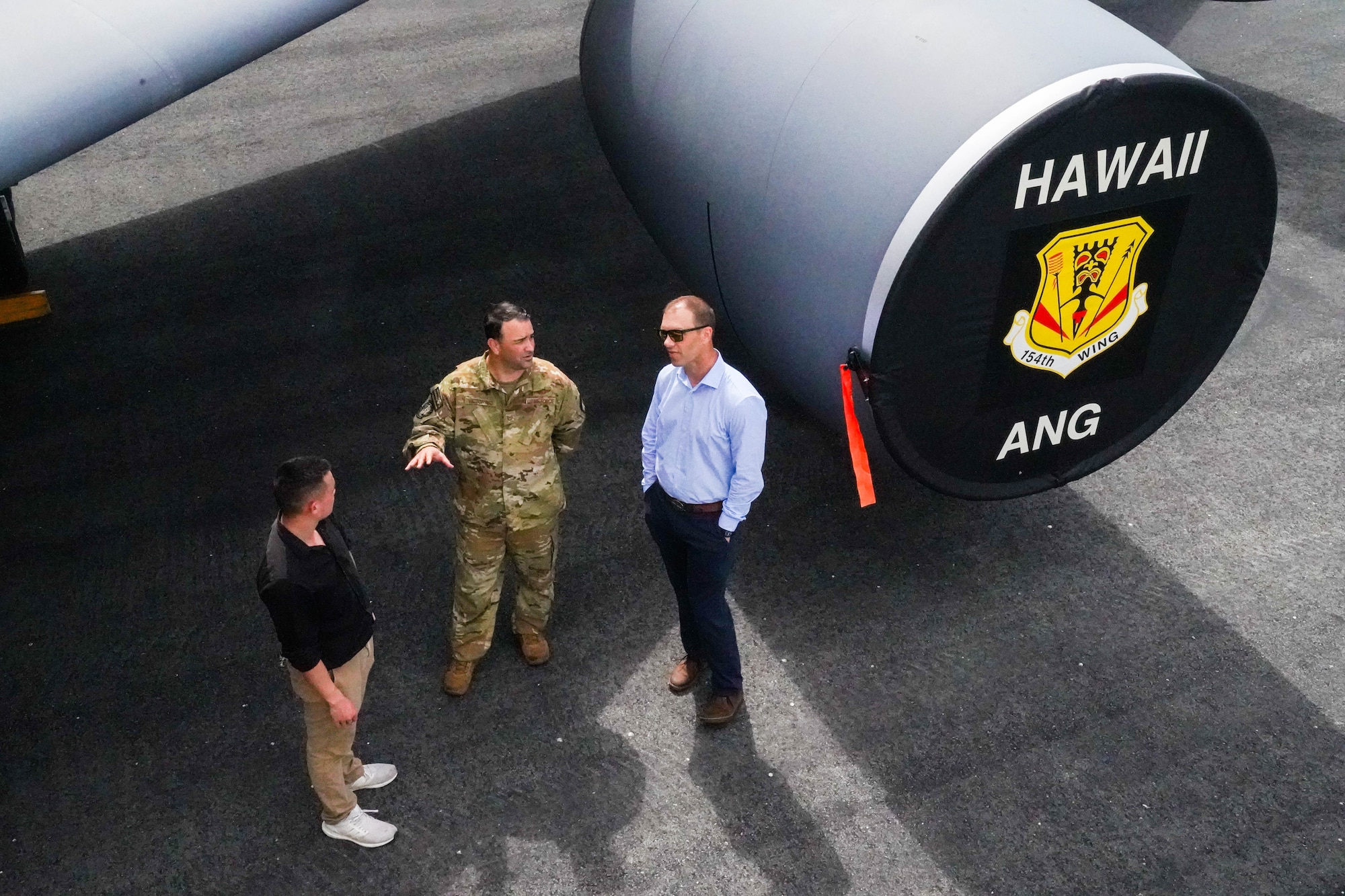 Students from the Duke University Grand American Strategy Program take a tour of a KC-135 Stratotanker and speak to Airmen assigned to the 154th Hawaii Air National Guard and the 15th Wing at Joint Base Pearl Harbor-Hickam, Hawaii, March 10, 2022. The students were able to tour and visit several places on base and the three static aircrafts stationed on base as part of a tour to learn more about the military’s mission in the Indo-Pacific.
(U.S. Air Force photo by Airman 1st Class Makensie Cooper)