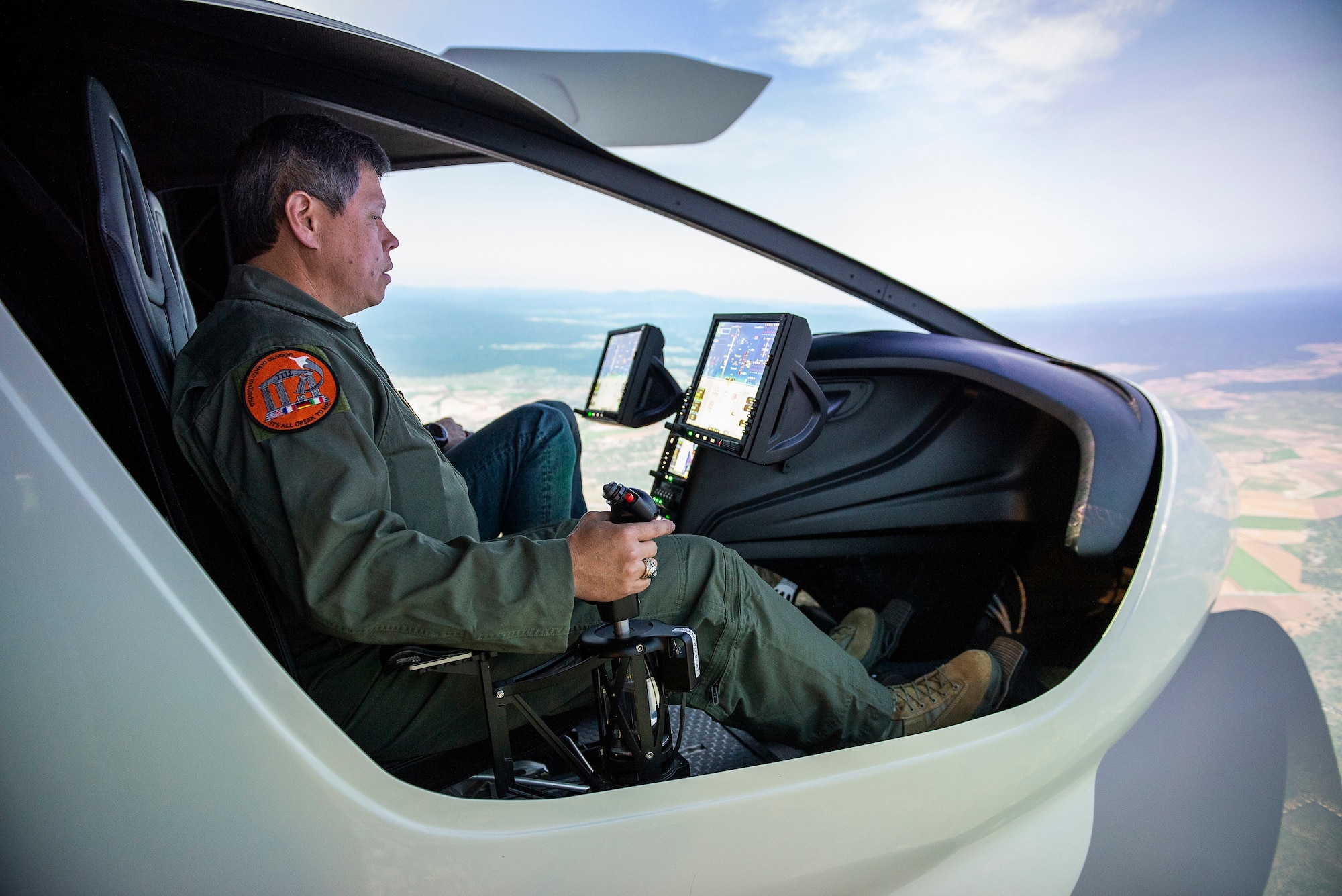 AFWERX Airworthiness Test and Safety Lead Hank “HOG” Griffiths flies BETA’s simulator in preparation for the test flight mission. (BETA Technologies photo/Brian Jenkins)