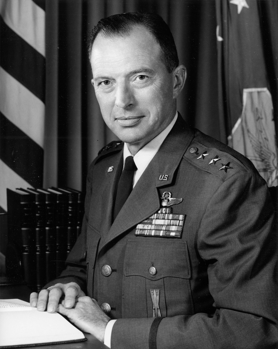 This is the official portrait of Lt. Gen. John W. Carpenter III.