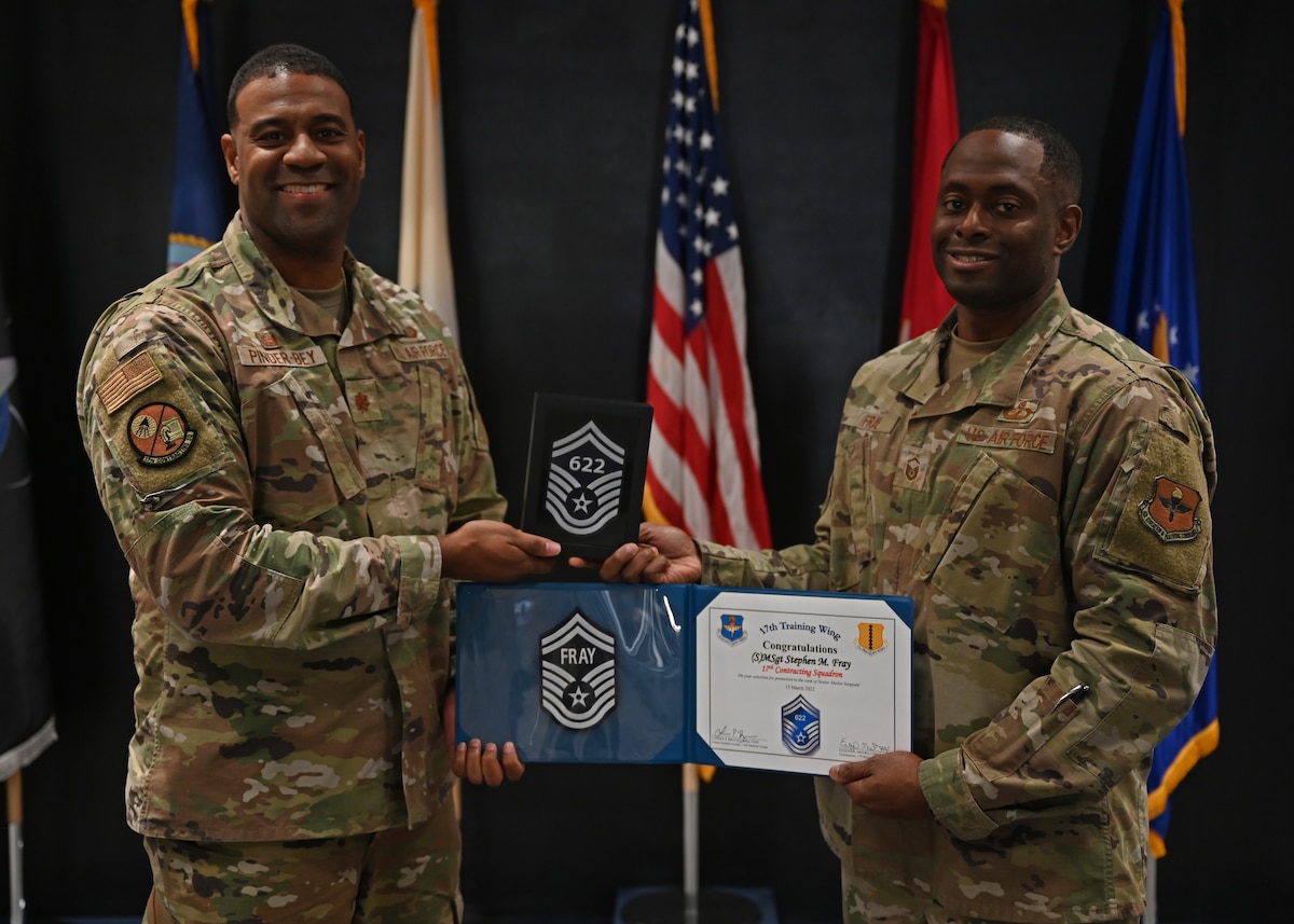 SMSgt selectees of the 17th TRW > Goodfellow Air Force Base > Article