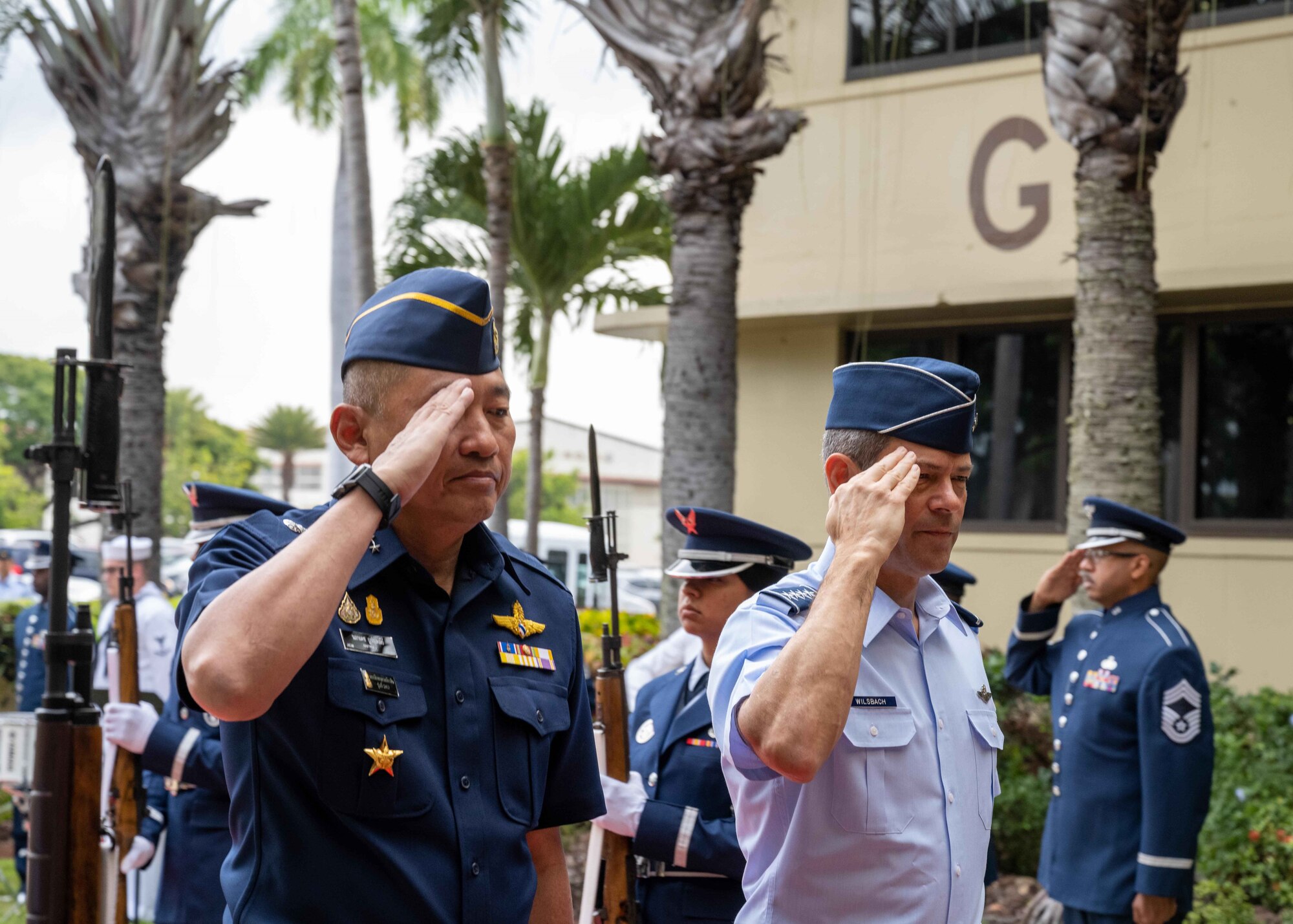 Royal Thai Air Force Commander-in-Chief visits Pacific Air Forces Headquarters