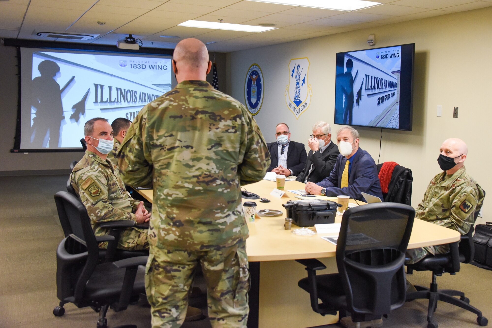 Col Robert Gellner briefs Innovation Tour members