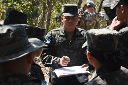 JTFB, USACAPOC partner with Honduran military for second cultural heritage assessment