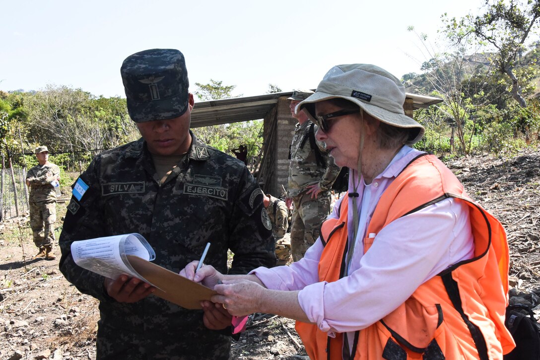 JTFB, USACAPOC partner with Honduran military for second cultural heritage assessment