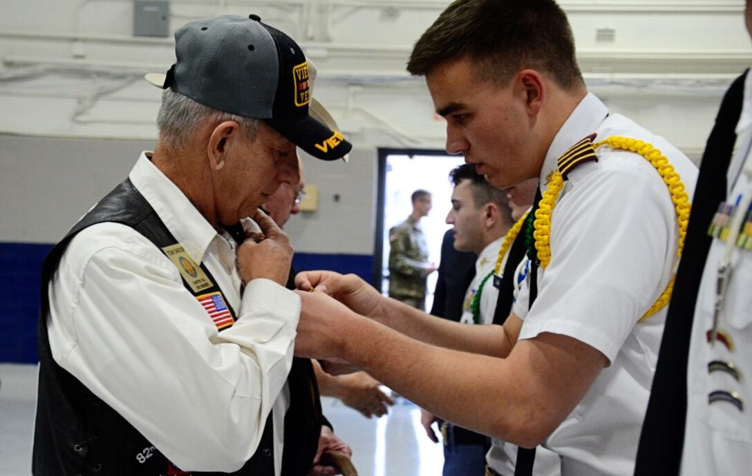 Vietnam veterans recognized by Congressman Goodlatte in Staunton ceremony