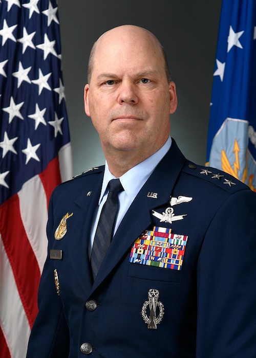 Lt Gen Stephen Davis Photo