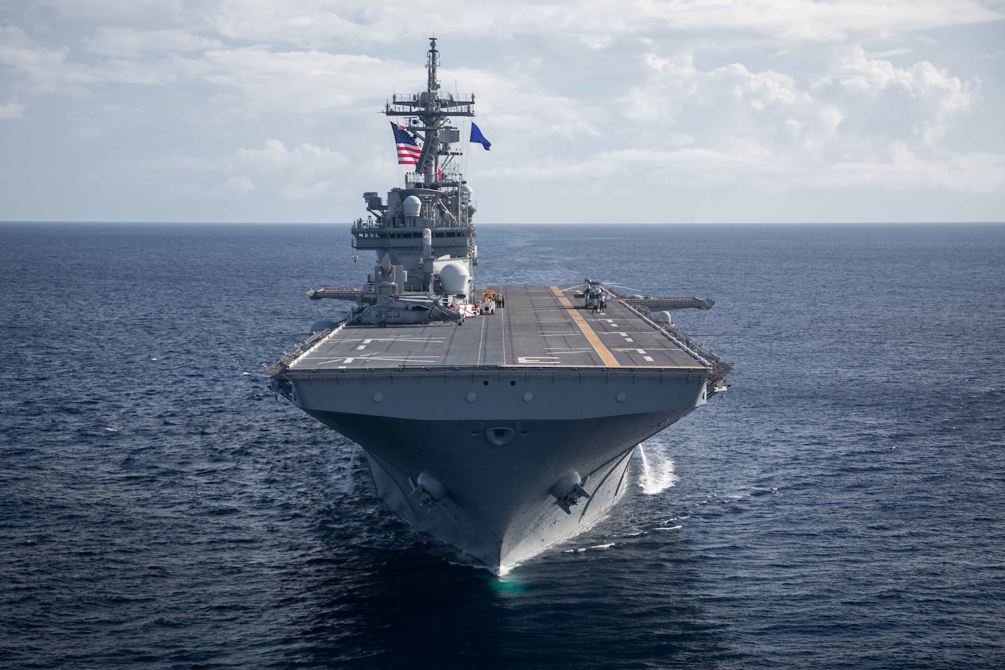 The Wasp-class amphibious assault ship USS Kearsarge transits the Atlantic Ocean (LHD 3) Aug. 14, 2021. Kearsarge was underway to support Large Scale Exercise (LSE) 2021.