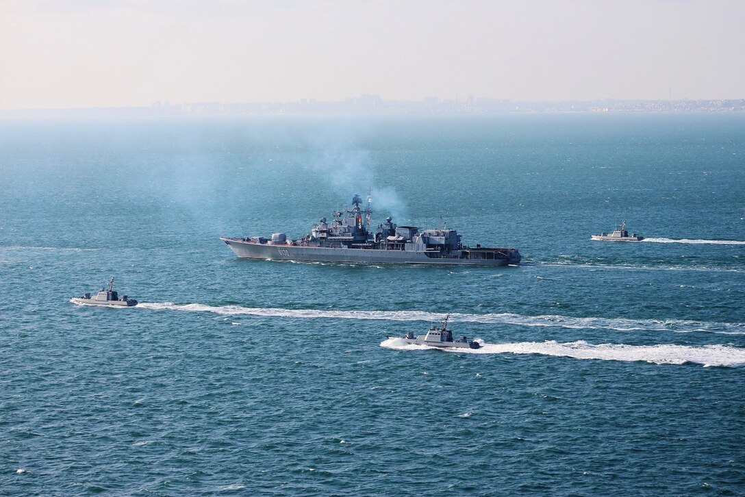 U.S. and Ukraine ships engage in exercise.