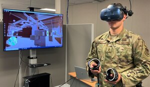 Trying out the Digital Twin Hololab