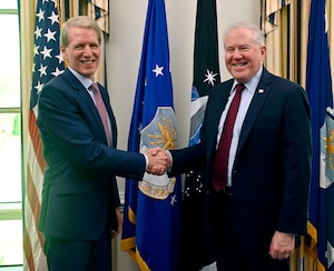 Peter Beshar, the new general counsel of the Department of the Air Force meets with Secretary of the Air Force Frank Kendall during an office call at the Pentagon, Arlington, Va., March 18, 2022. Beshar will be the chief ethics official and legal officer providing oversight, guidance and direction to more than 2,600 Air Force military and civilian lawyers worldwide. (U.S. Air Force photo by Wayne Clark)