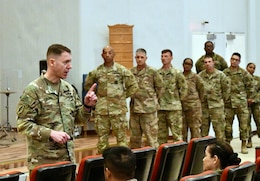 Soldiers assigned to the 3rd ESC