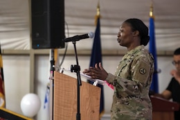 Col. Fenicia L. Jackson speaks to Soldiers