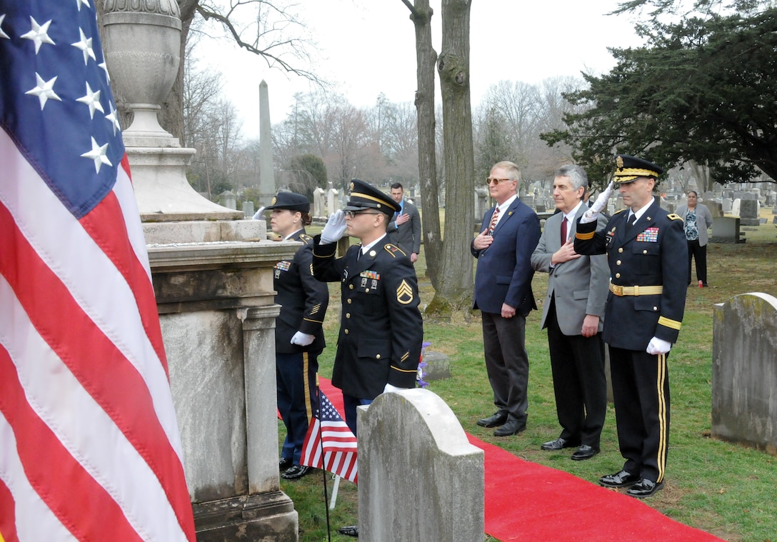 Army Reserve division celebrates past-president’s 185th birthday