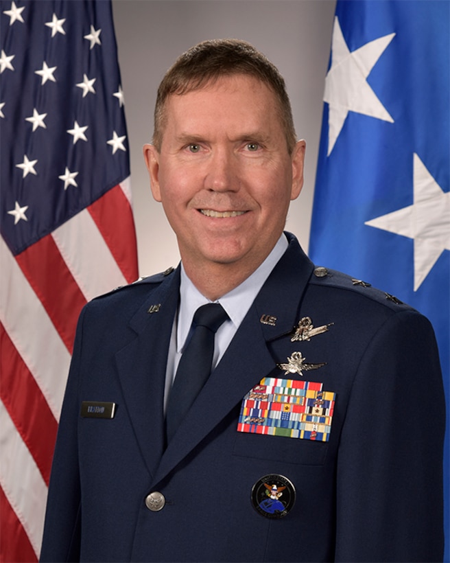 Maj. Gen. Bratton Official Photo