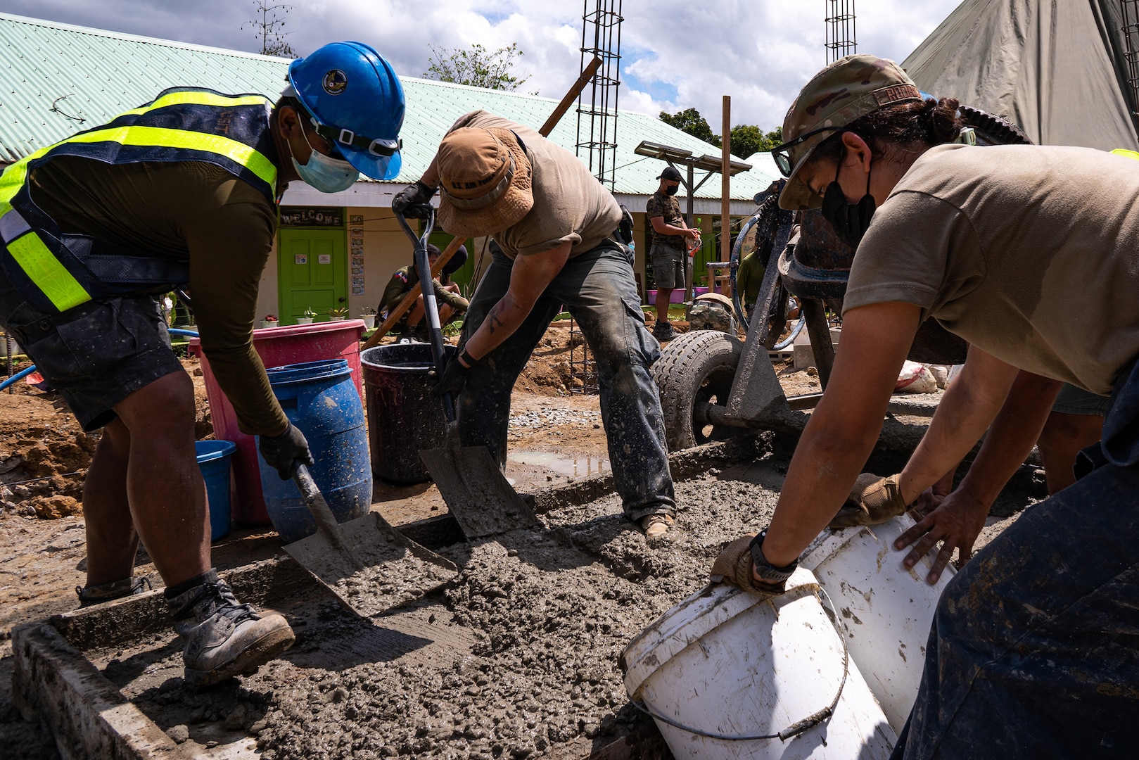 18th CEG cements friendships building schoolhouse at Balikatan 22