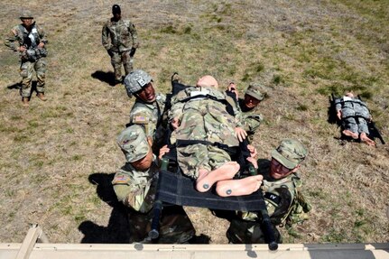 MEDCoE Expert Field Medical Badge test event takes place at JBSA-Camp Bullis