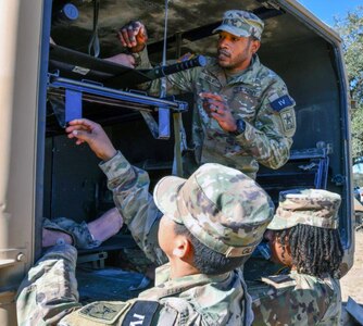 MEDCoE Expert Field Medical Badge test event takes place at JBSA-Camp Bullis