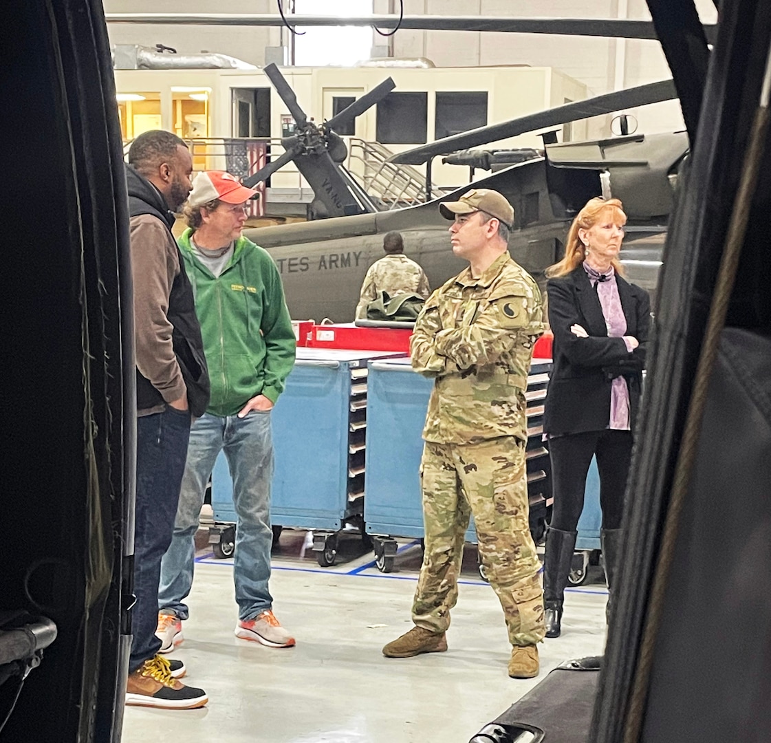 DLA Aviation keeping Virginia Army National Guard helicopters flying